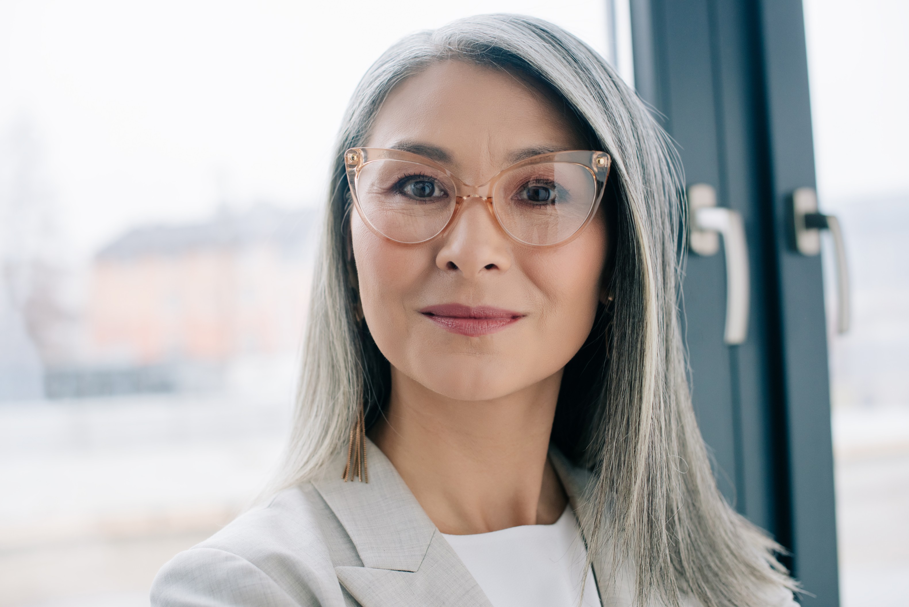 Lady Poses With Googles
